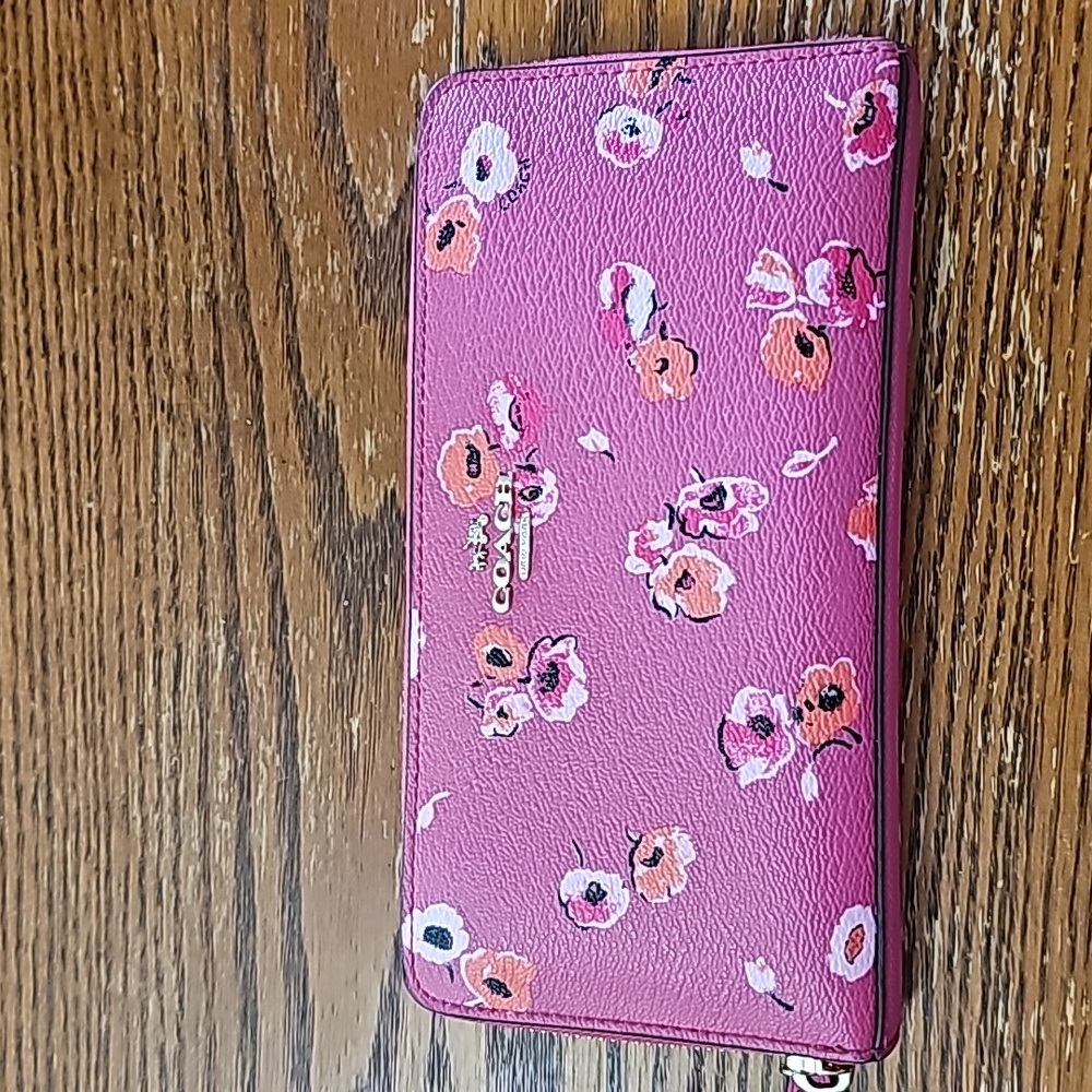 Ultra rare Coach zip wallet pink/multi wildflower print
